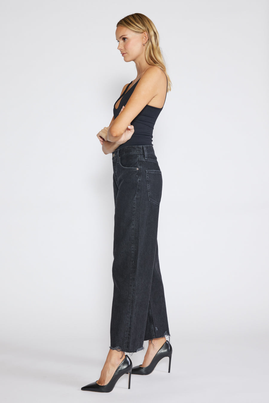 Tyler Vintage Straight Crop - Black Rock